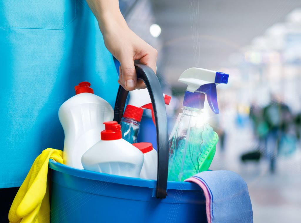 Büroreinigung - Professionelle Reinigung von Büroräumen